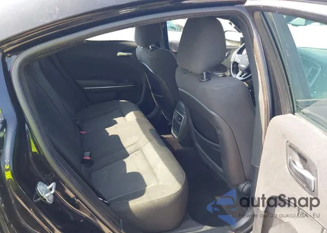 2017 Dodge Charger Sxt z USA, uszkodzony, nr VIN 2C3CDXHG5HH602058